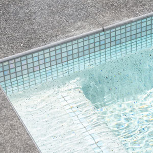 GC420 Alpine 20mm glass mosaics
