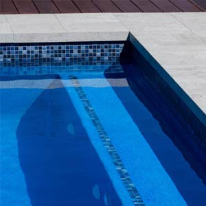 CMC360 Bering Sea 23mm mosaic pool tiles used as step marker tiles