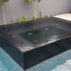 GC095 Black Mosaics