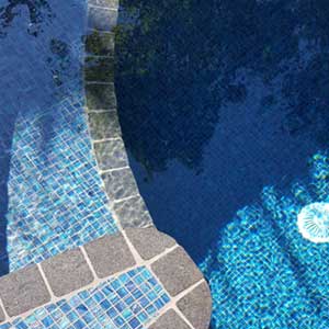 GC210 Peacock Glass mosaic tiles tiling a pools interior