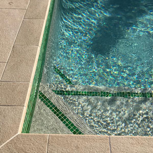 GC220 Daintree 20mm glass mosaic pool tiles in place