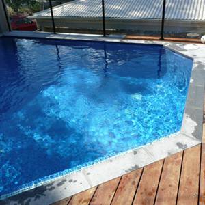 Fully tiled pool with GCR050 Azure Blue 23mm crystal glass mosaic tiles