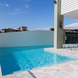 GCR305 White Crystal Pearl Blend 20mm