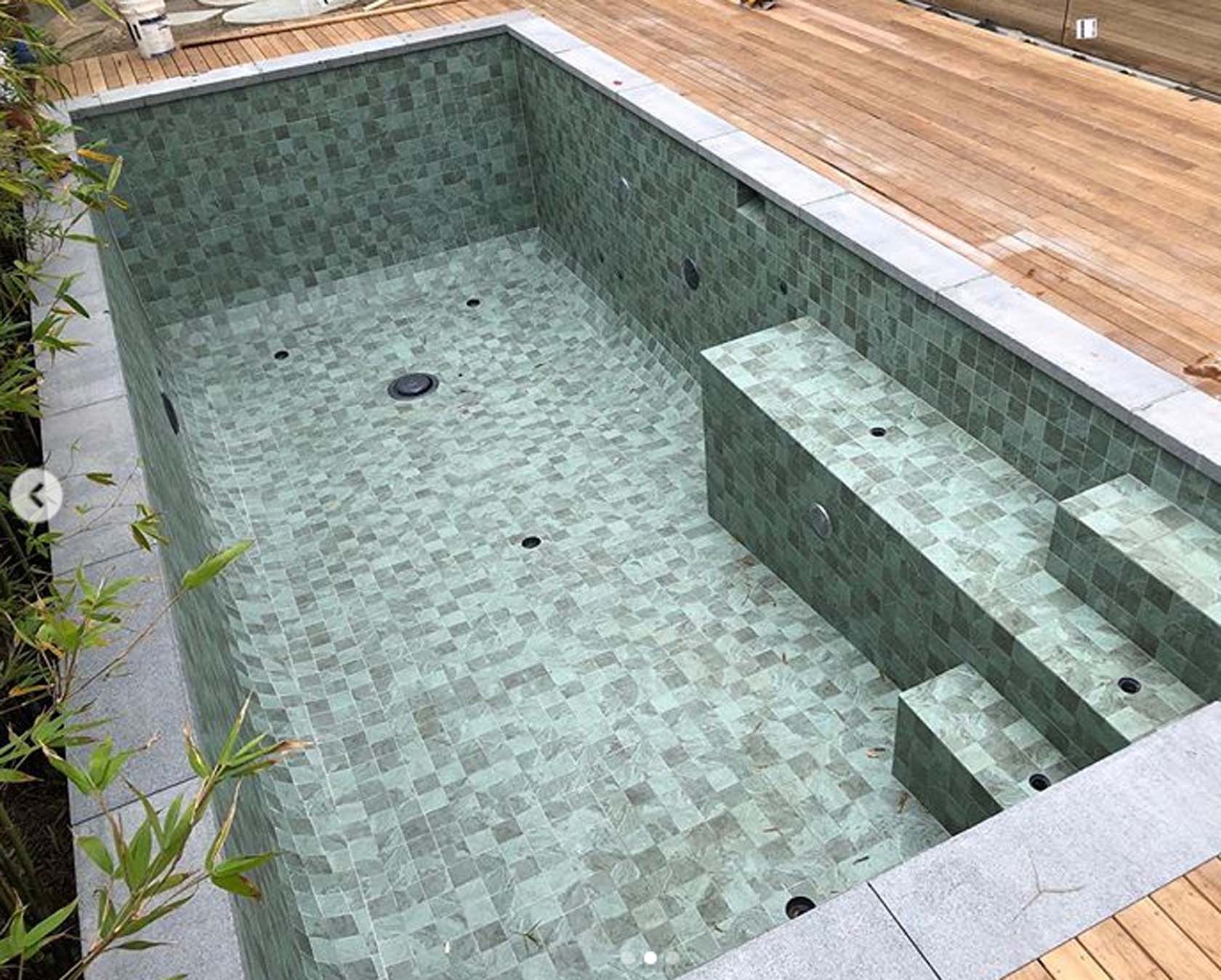 CM550 Sukabumi fully tiled pool no water