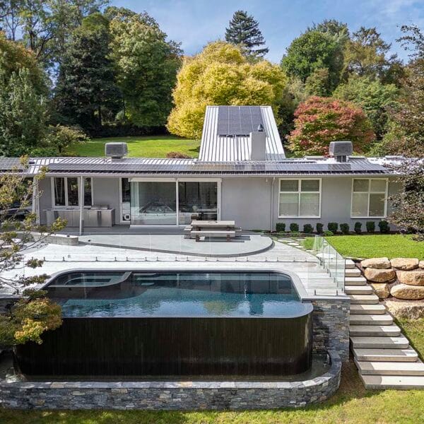 Matt Black Cmc122 Fully Tiled Pool 1