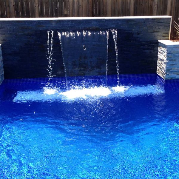 CMC335 Coral Sea fully tiled mid blue pool