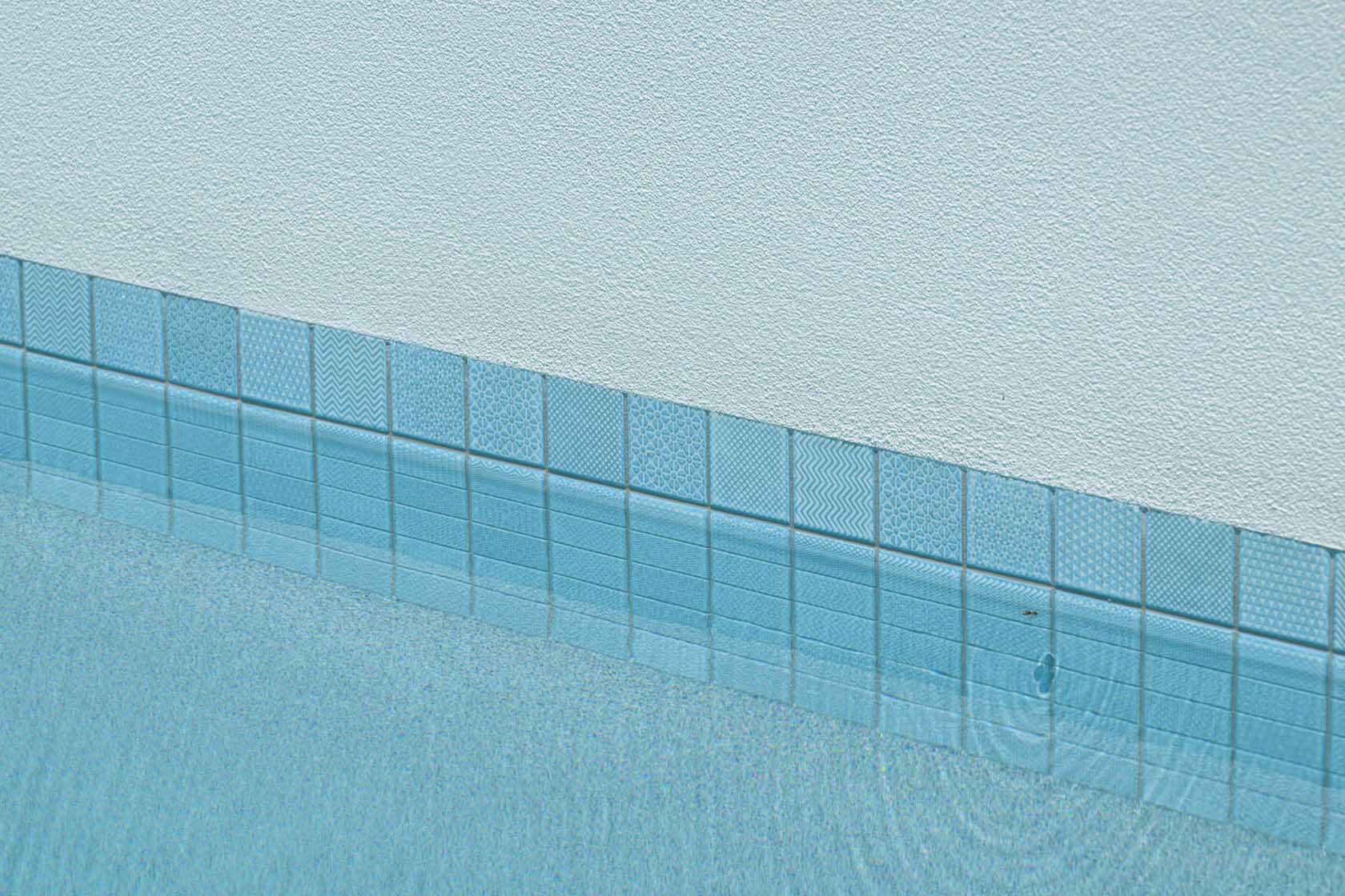CMC430 Origami Ice Blue waterline tiles