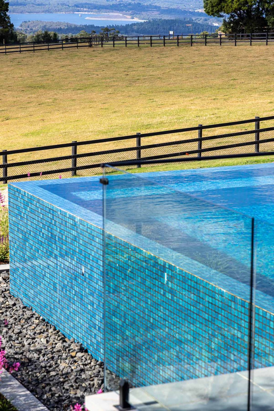 CMC525 Poseidon fully-tiled pool with feature wall