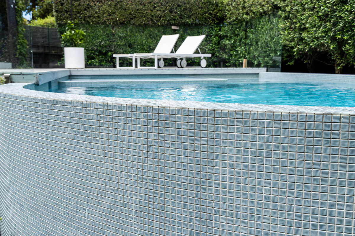 Gunmetal Blue CMC580 fully-tiled pool and spa2