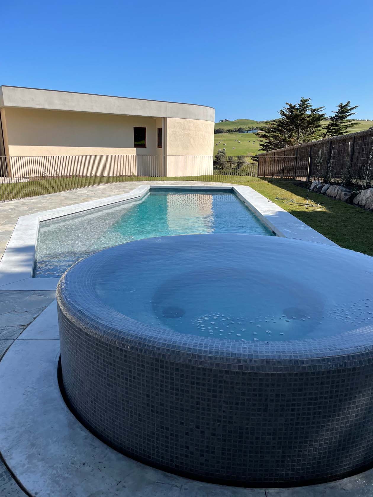 CMC585 Titanium fully tiled pool and spa