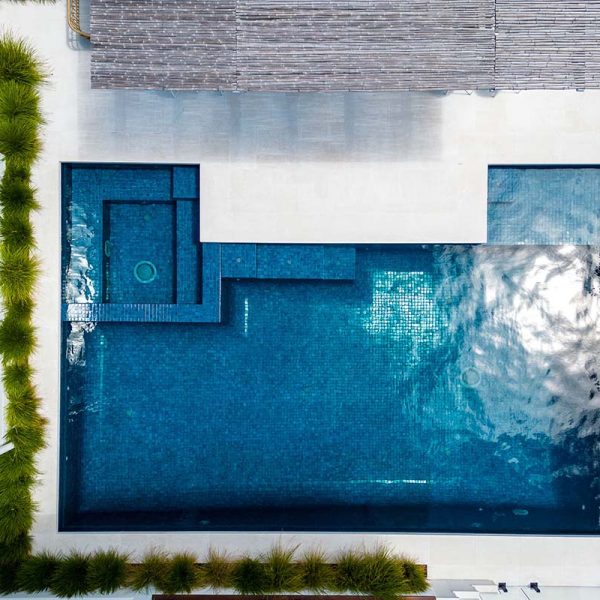 CMC269 Palm Beach fully-tiled pool and spa mid blue pool