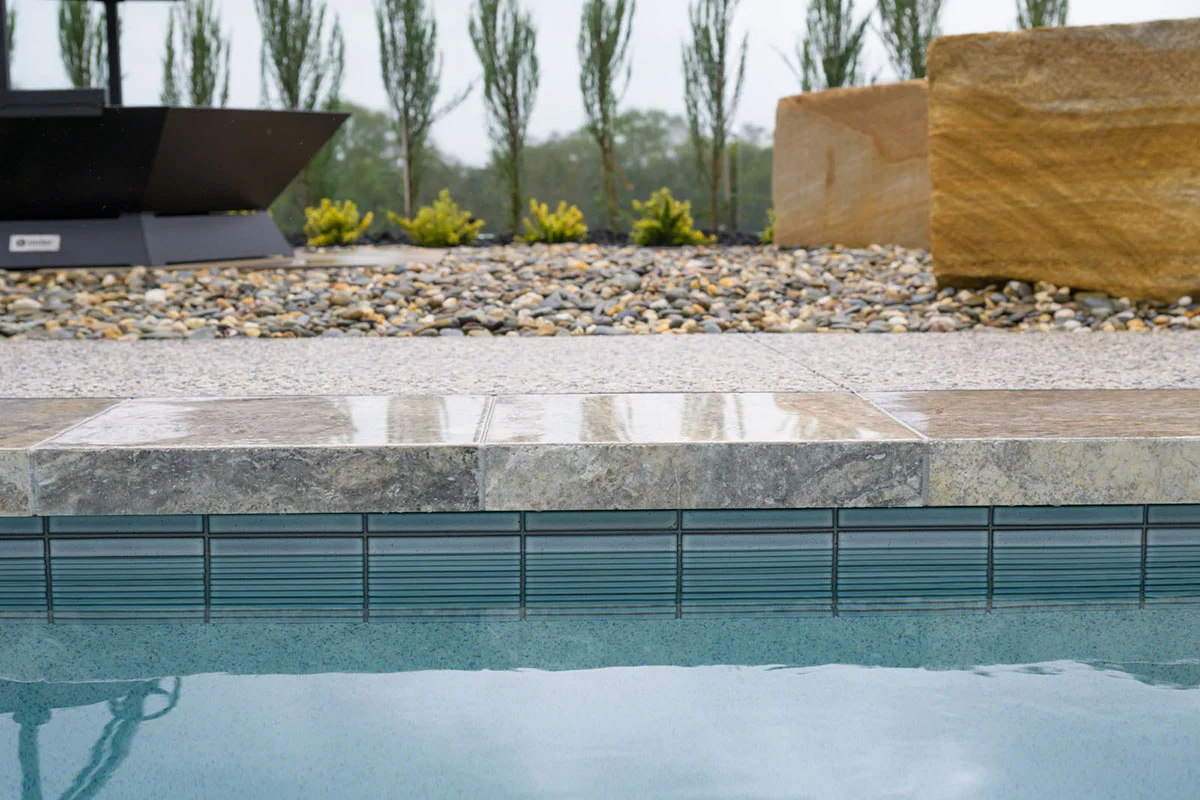 CMC655 Druid Grey KitKat Waterline + Silver Travertine Dropface coping
